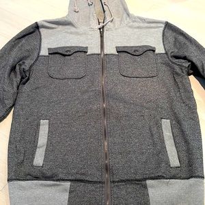 Chor Men’s Zip hoodie size L